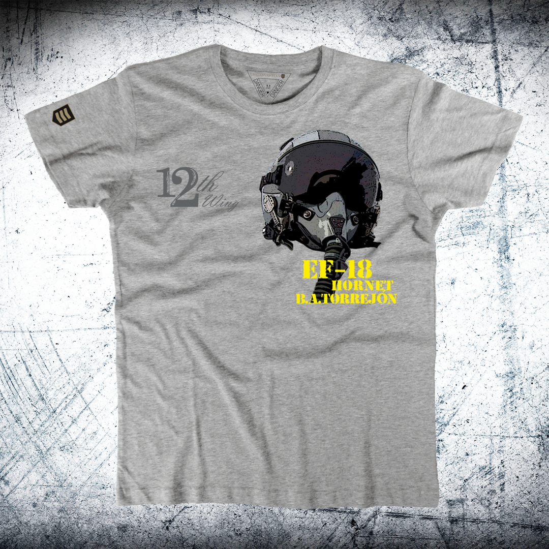 Camiseta gris 100% algodón con diseño del casco de piloto del 12th Wing Ala 12 del F-18 Hornet del Ejército del Aire de Torrejón