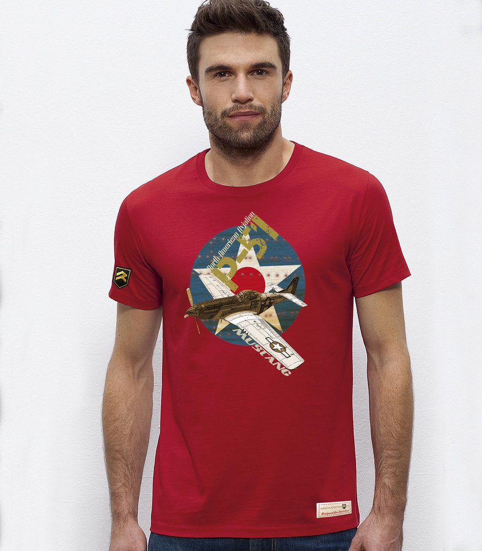 Camiseta WWII P-51 Mustang Premium roja - Algodón orgánico con impresión HD