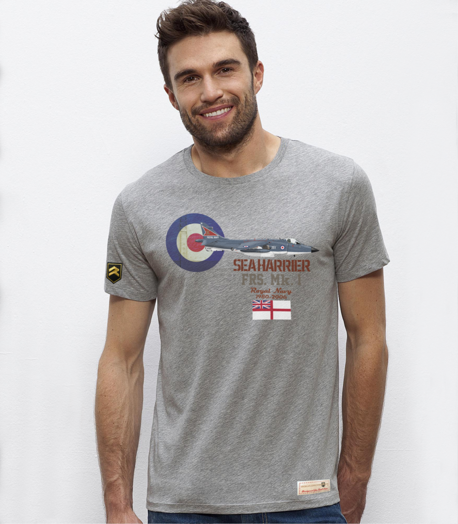 Camiseta militar premium Sea Harrier Royal Navy en color gris jaspeado - Diseño exclusivo aviación naval