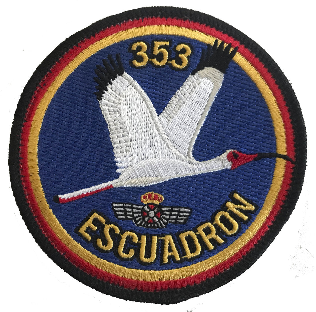 Parche bordado Ala 35 Escuadrón 353 8,5cm con velcro. Transporte aéreo táctico Ejército del Aire español. Versión color. Alta calidad