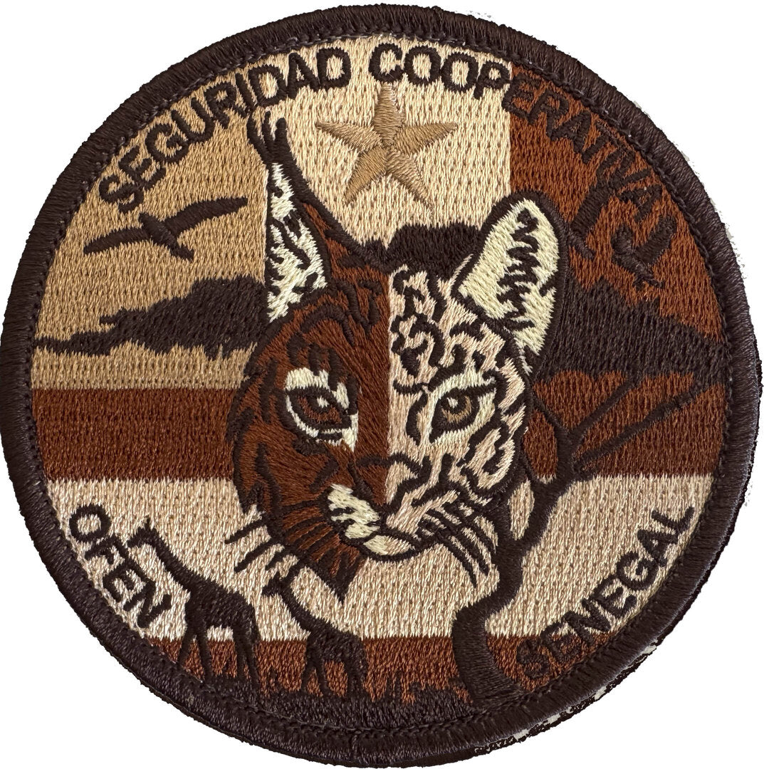 Parche bordado OFEN Marfil Senegal árido 9cm con velcro. Oficial de Enlace Ejército del Aire. Camuflaje desértico. Misión internacional África