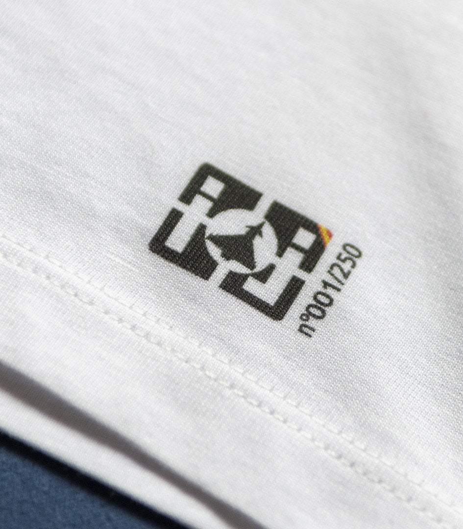 Camiseta PREMIUM HARRIER AV-8B II PLUS Ed. Limitada Ismael Jordá.