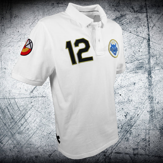 Polo Ala 12 con número 12 bordado.