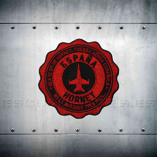 Parche Ala 12 medallón HORNET rojo.