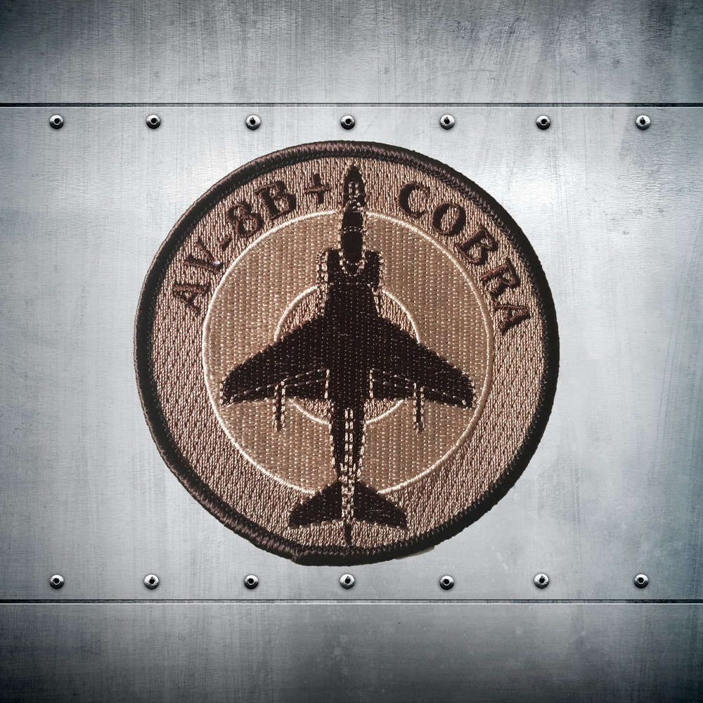 Parche 9ª Escuadrilla AV-8B Escarapela árido
