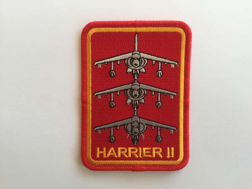 Parche bordado cuadrado rojo Harrier AV-8B termoadhesivo