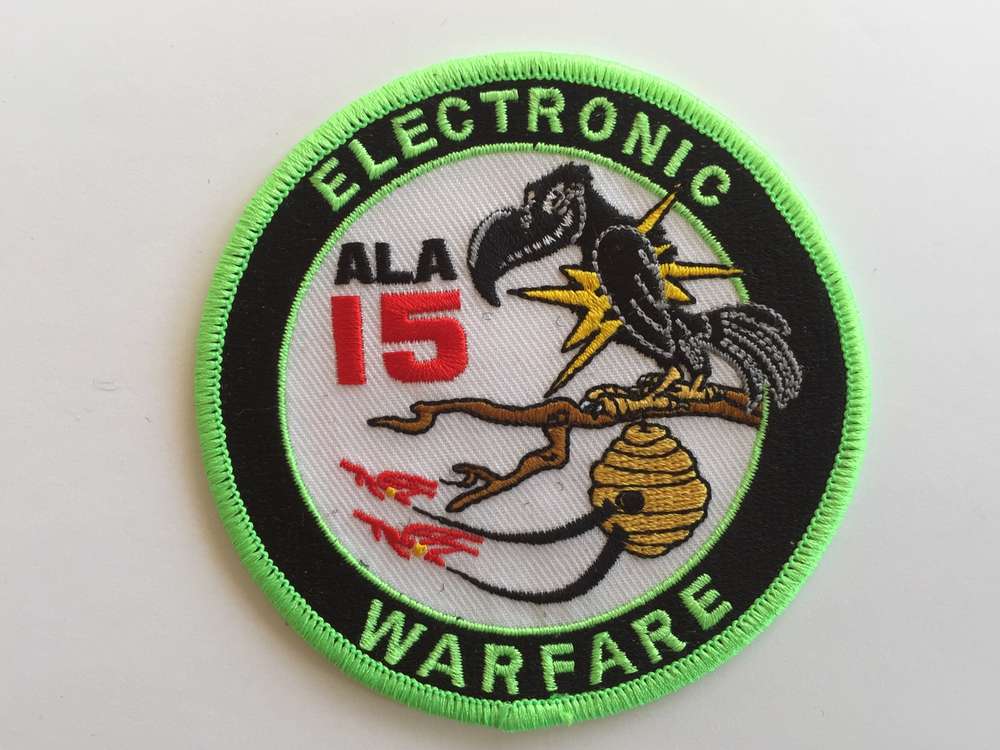 Parche bordado ALA 15 ELECTRONIC WARFARE termoadhesivo