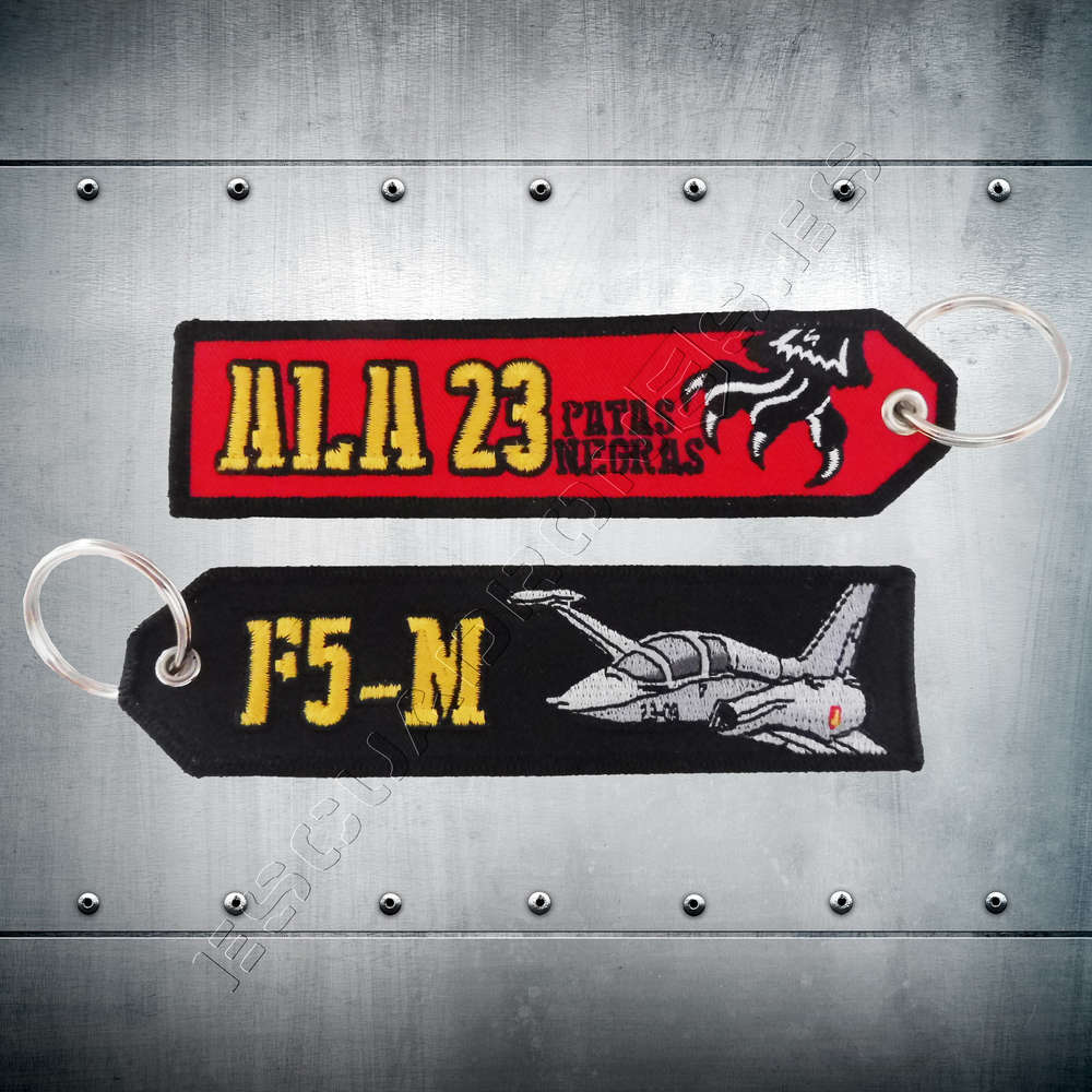Llavero Ala 23 Patas Negras F5-M