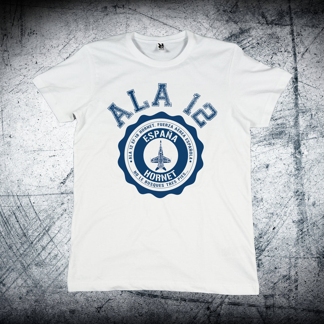 Camiseta Ala 12 con Medallón