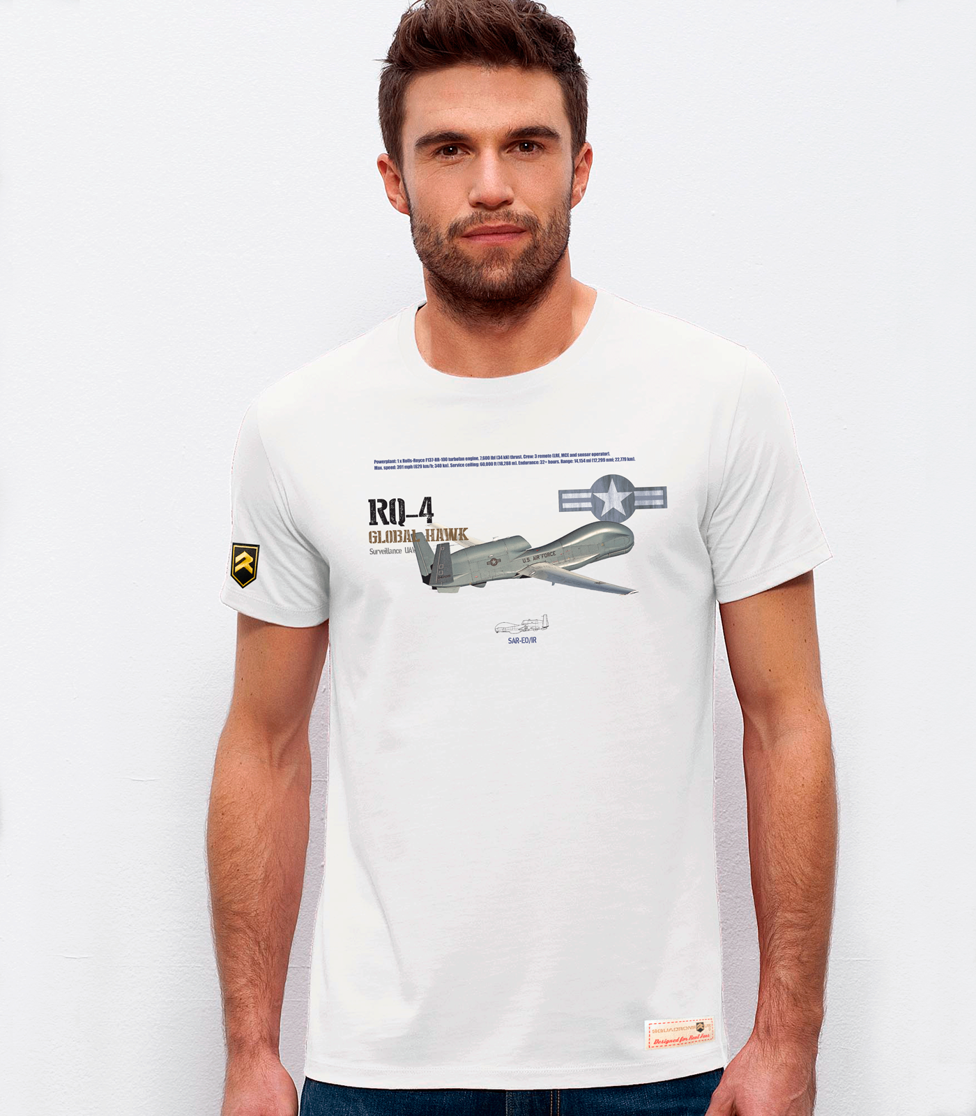 Camiseta RQ-4 Global Hawk USAF Premium blanca - Dron reconocimiento gran altitud

