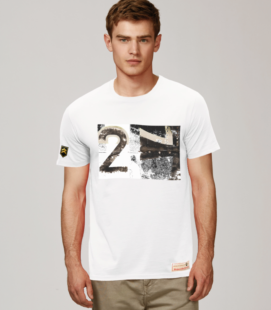 Camiseta militar premium Rusty Luftwaffe Number 2 - Diseño vintage aviación alemana, color blanco
