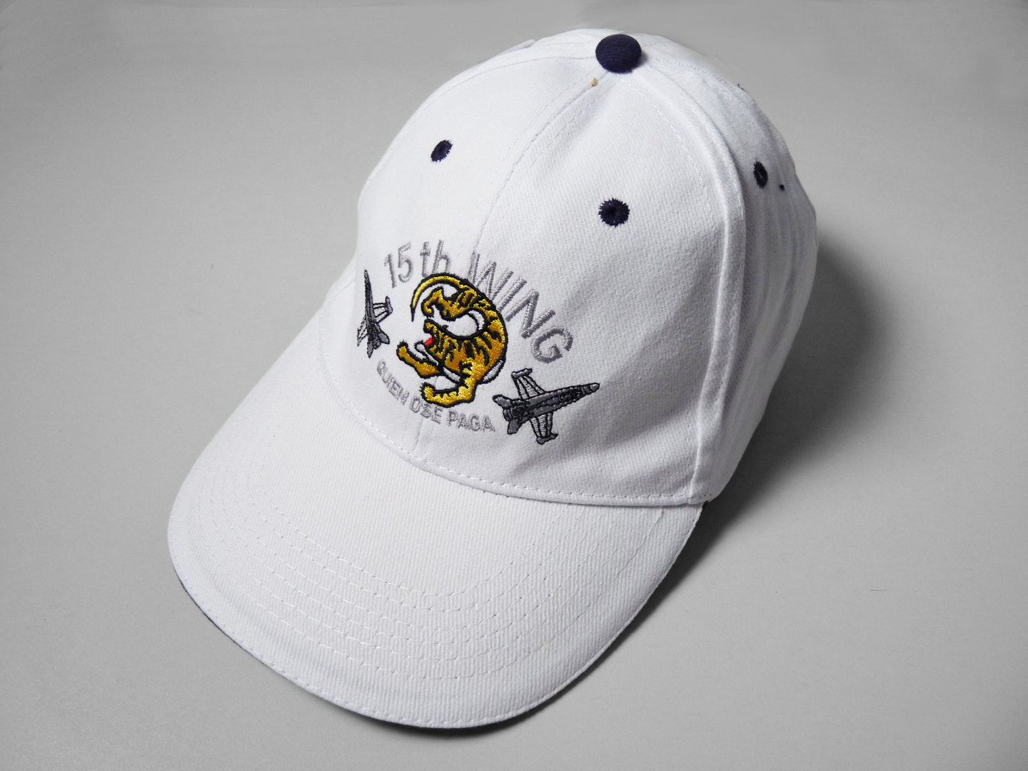 Gorra bordada Tigre Ala 15 F-18 Hornet Quien ose paga - aviación caza española premium