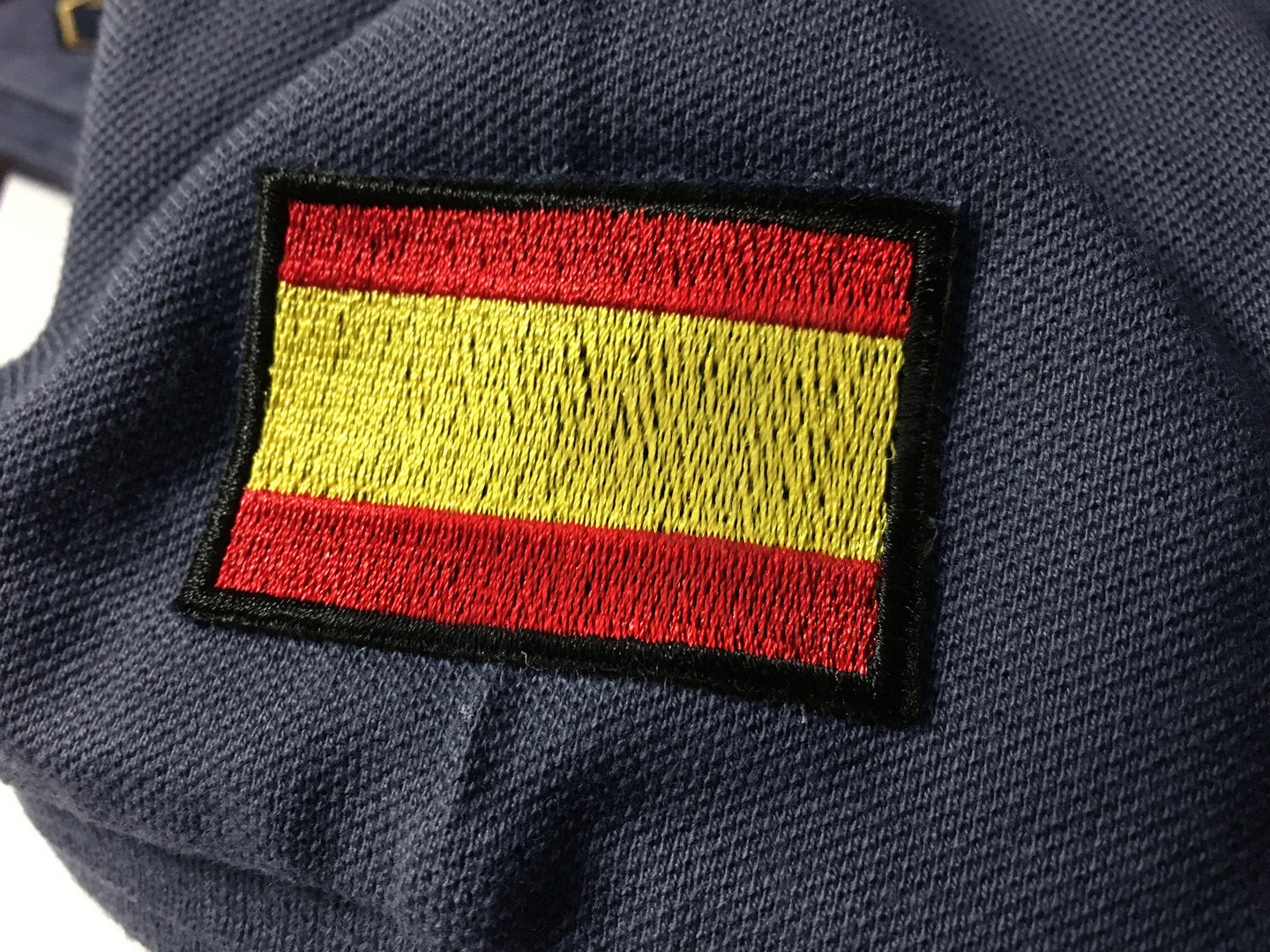 Polo con bordado de avión y bandera  Firefighters del 43G