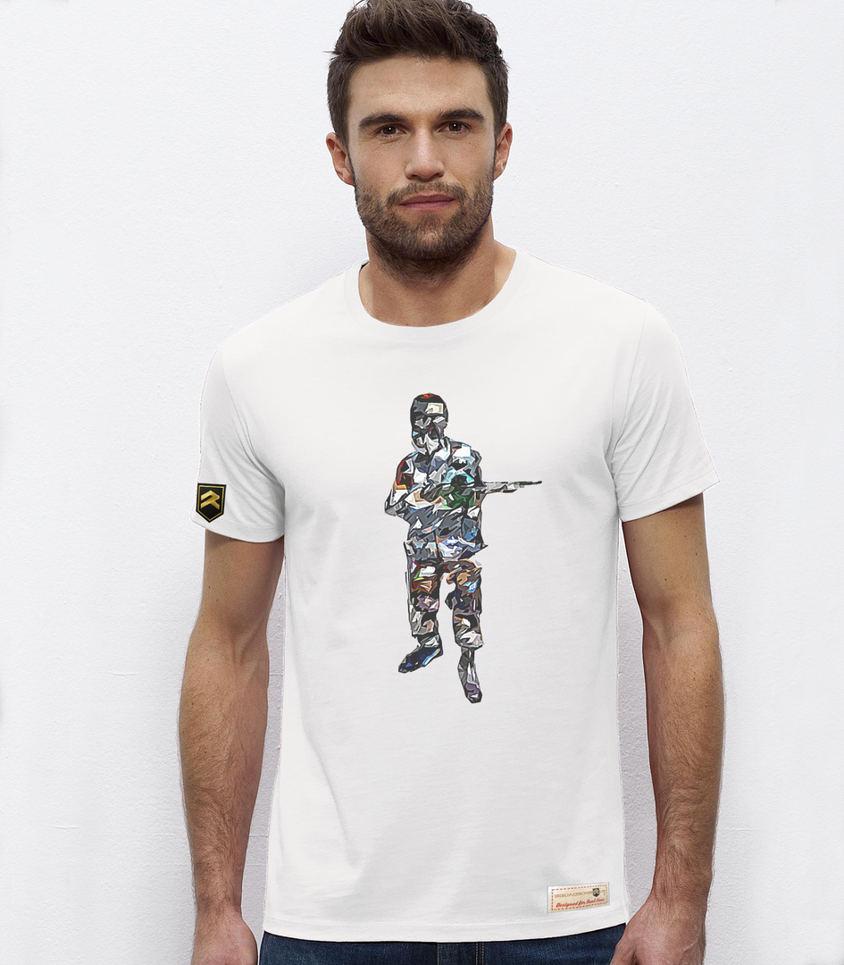 CAMISETA PREMIUM SOLDADO COLLAGE Colección Colo