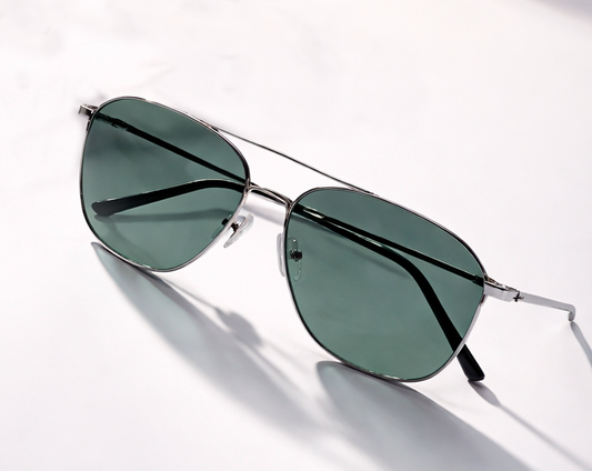 Gafas aviador Cooper PilotVisual 57 en plata con lente gris nylon y protección 100% UVA
