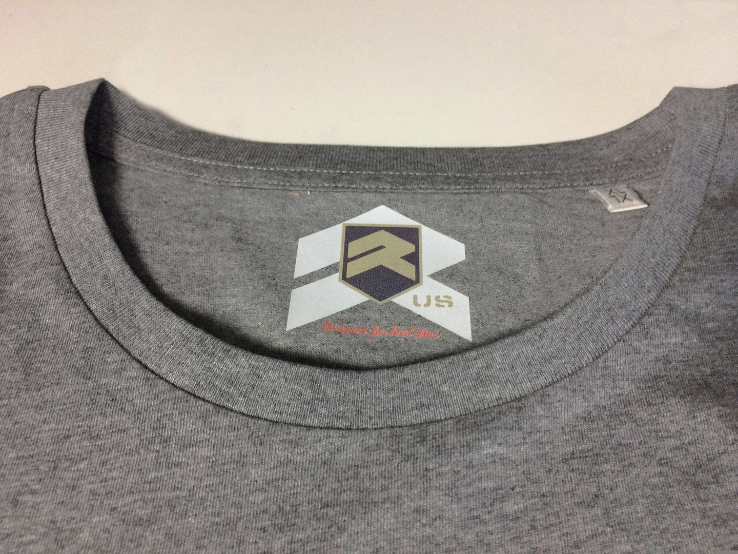 Camiseta militar PREMIUM Rotor Cola Helicóptero. Colección Colo