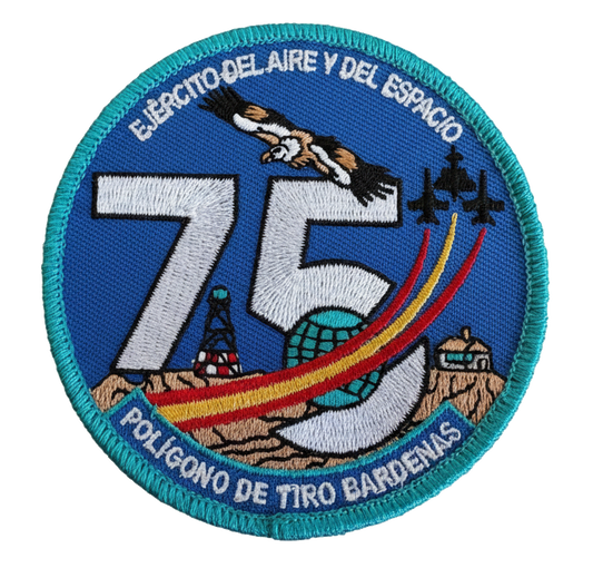 Parche bordado Polígono de Tiro Bardenas 75 Aniversario con velcro trasero, 9 cm de diámetro
